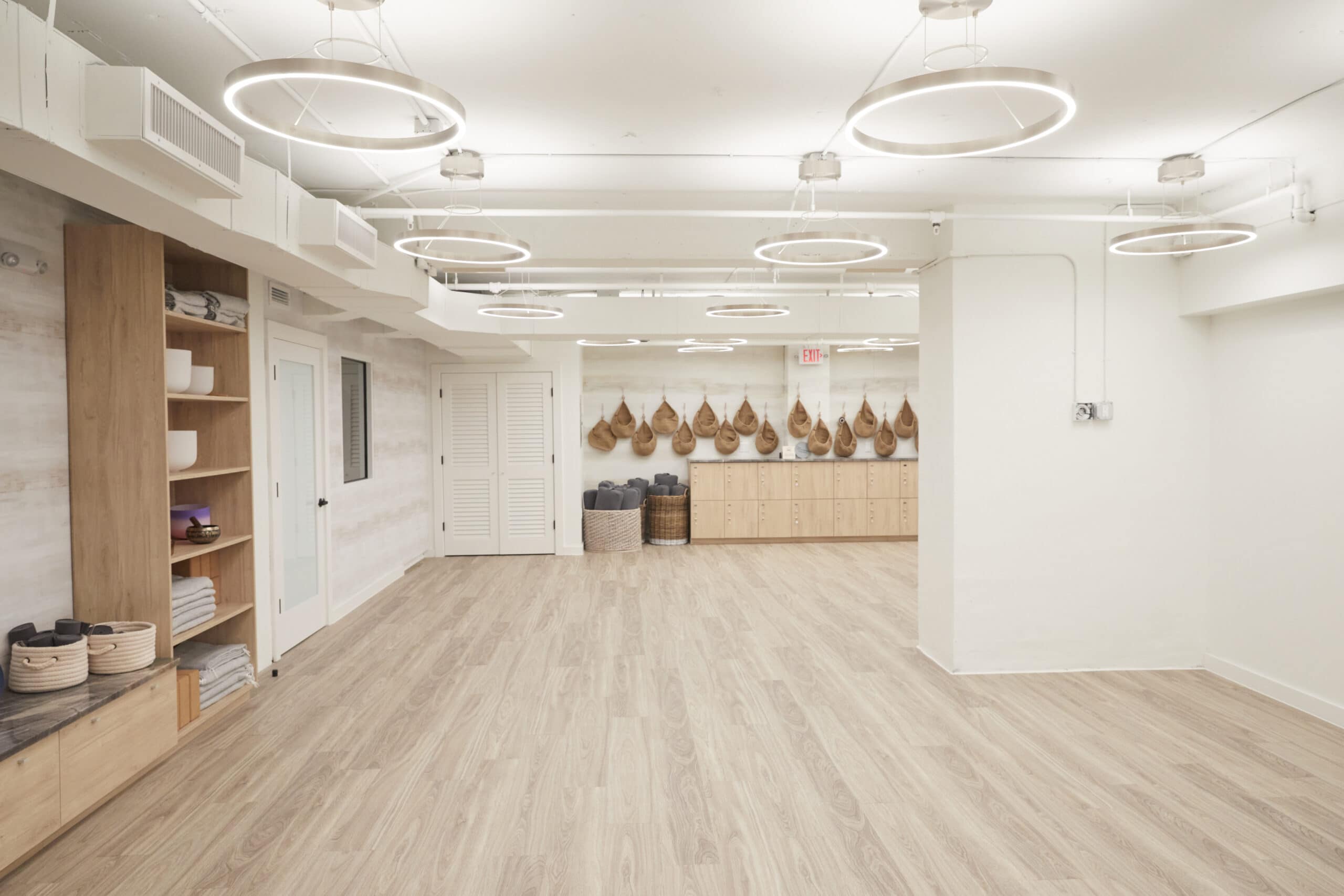 230401_OpenDoorYoga_017